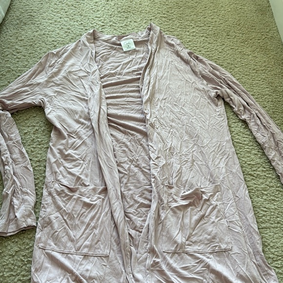 Pink cardigan - Picture 1 of 3